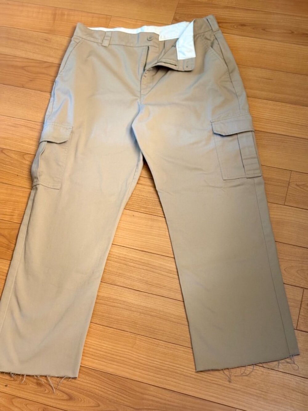 Garage Khaki Wide Leg Utility Cargo Pants - Size 11